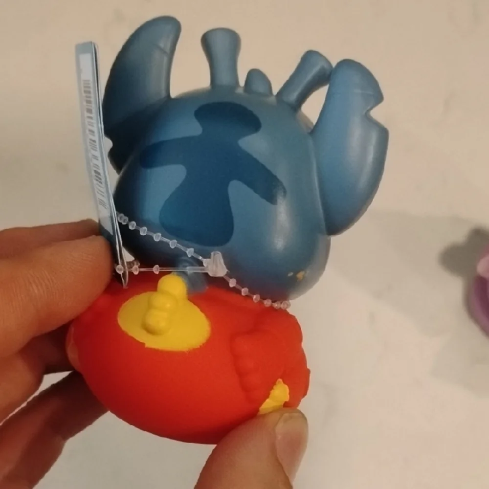 Disney Duck Action Figures - Angel And Experiment 626 Stitch